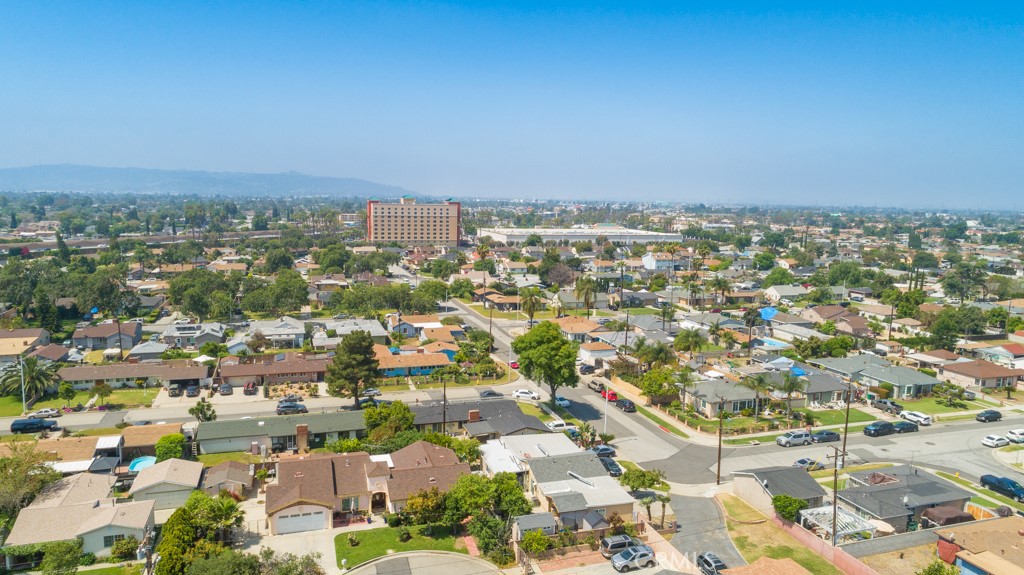 2326 W Channing Street