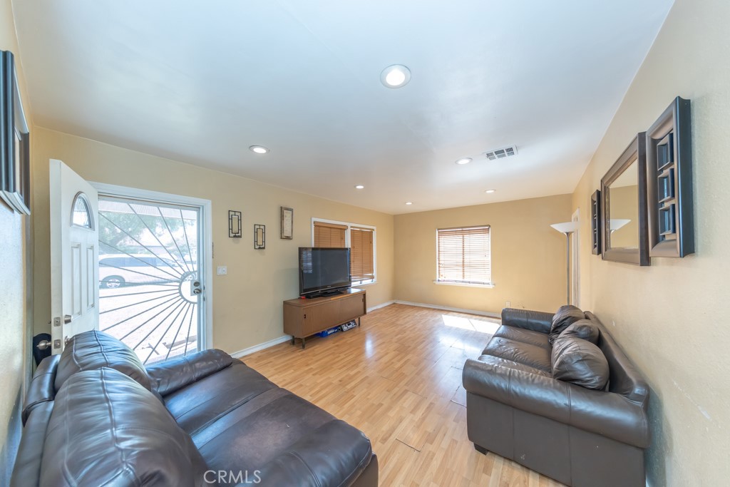 2326 W Channing Street