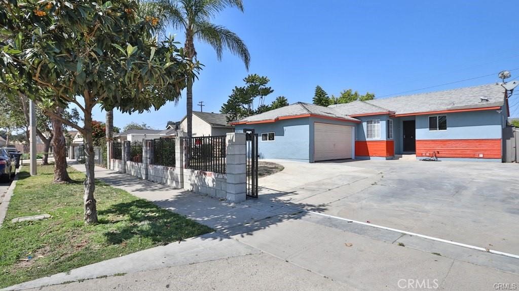 910 S Pacific Avenue