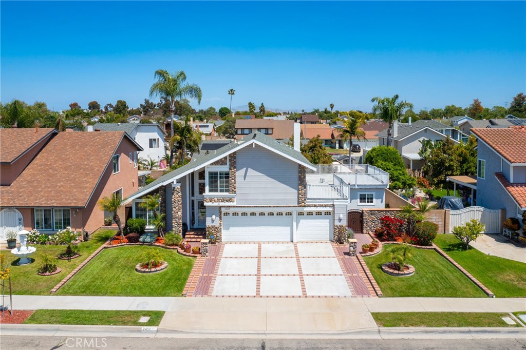 2437 S Sandpiper Place