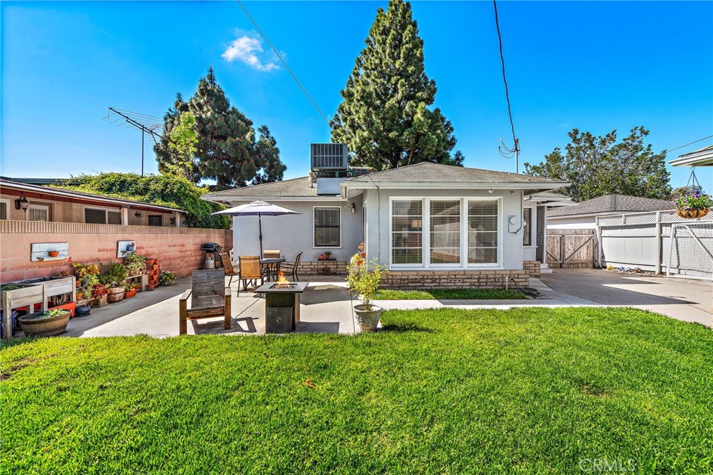 5113 E Mezzanine Way