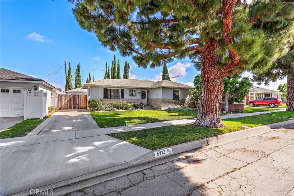 5113 E Mezzanine Way