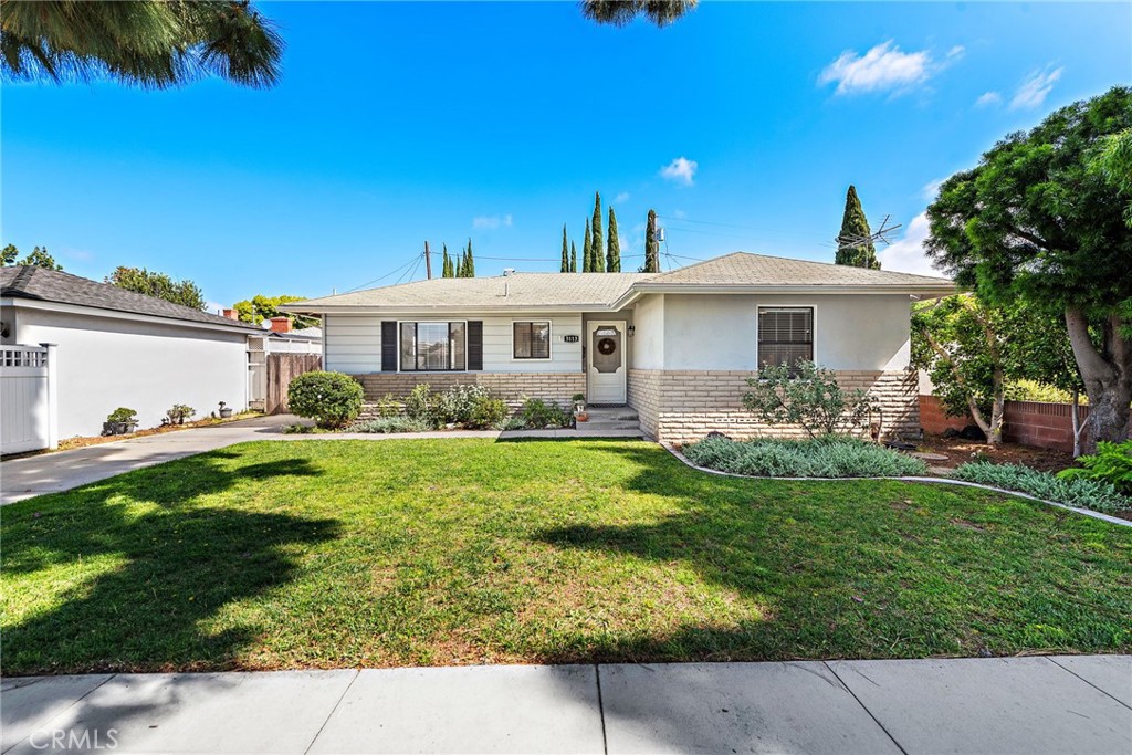 5113 E Mezzanine Way