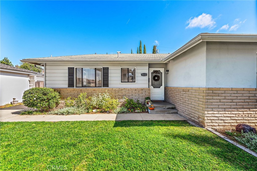 5113 E Mezzanine Way