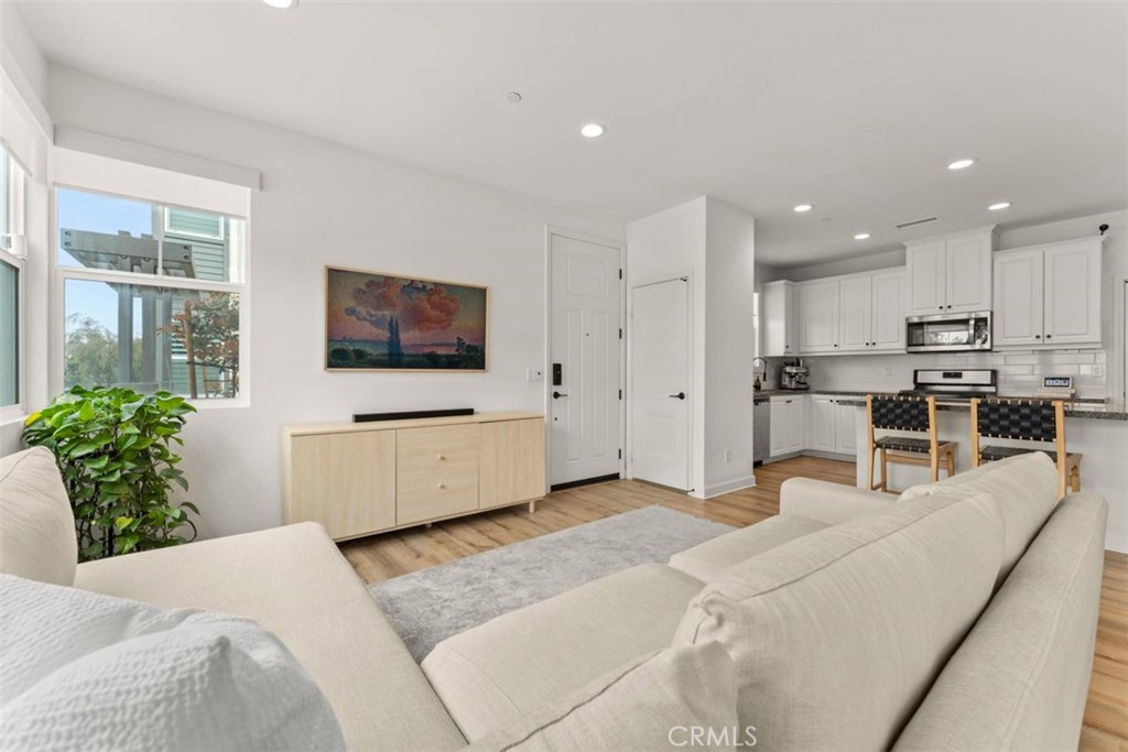 3652 E Moonlight Street 85