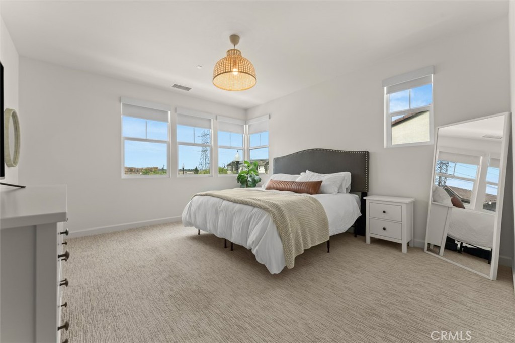 3652 E Moonlight Street 85