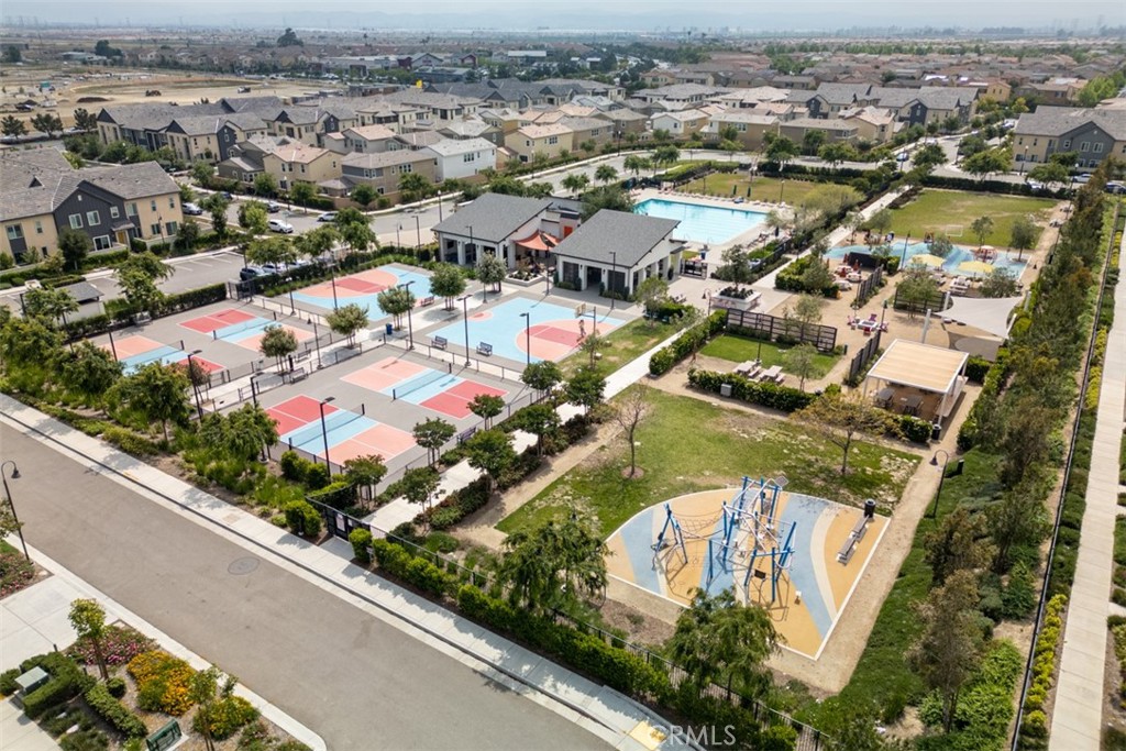 3652 E Moonlight Street 85