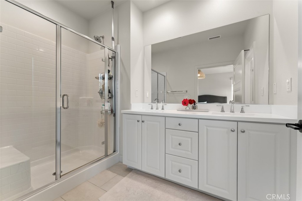 3652 E Moonlight Street 85