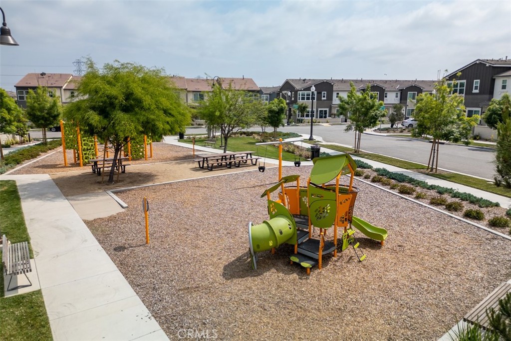 3652 E Moonlight Street 85