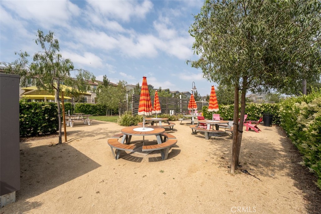 3652 E Moonlight Street 85