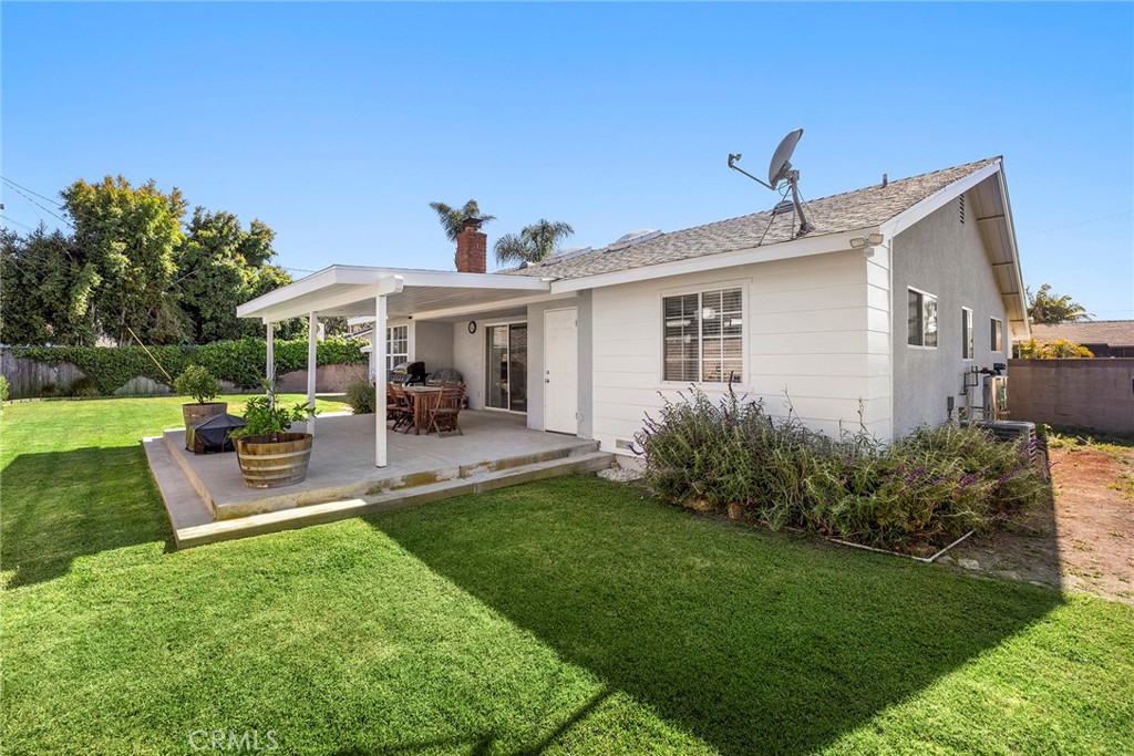 208 N Bel Air Street