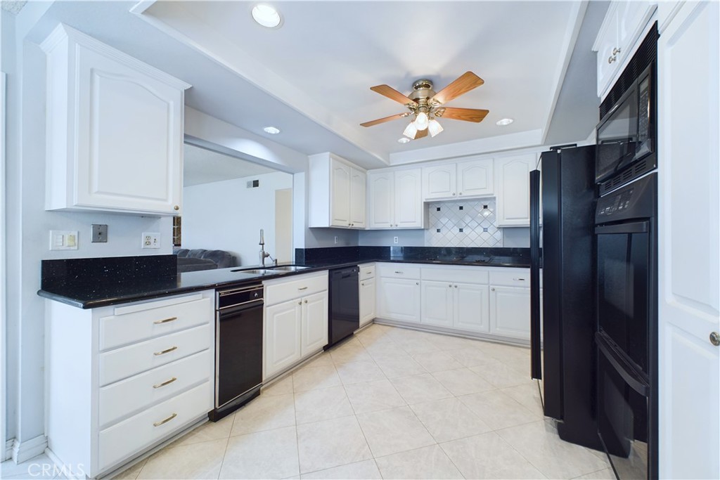 4566 Wellington Court