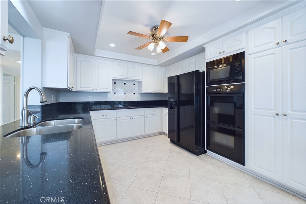 4566 Wellington Court