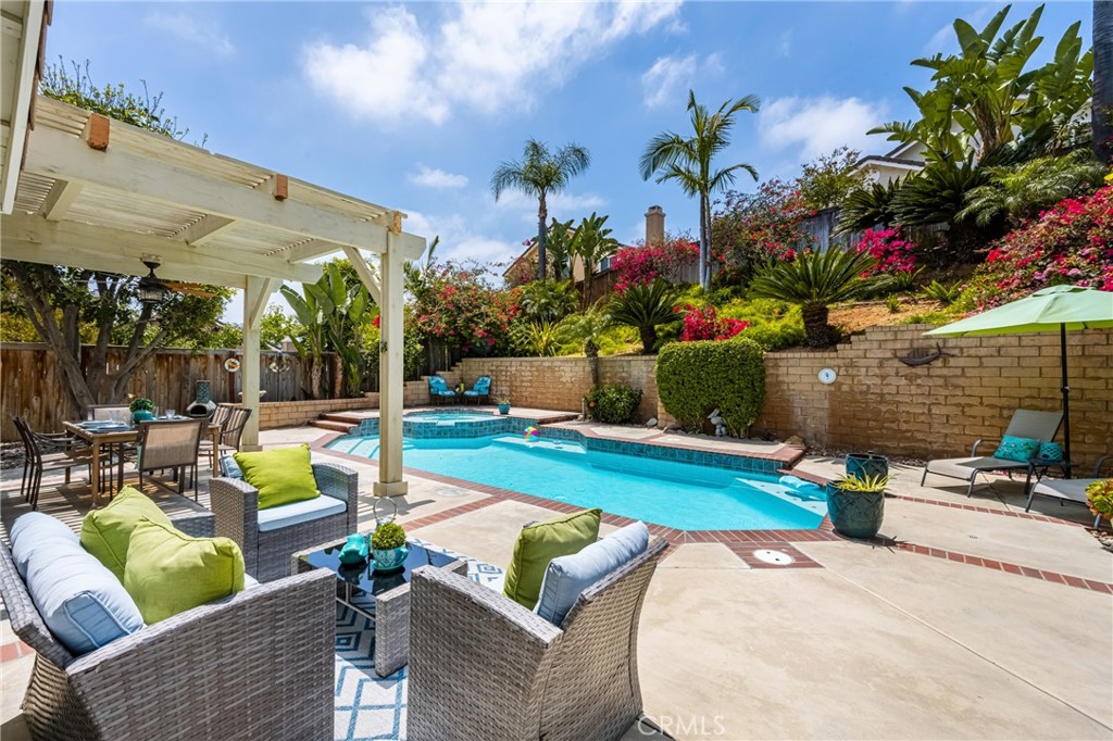 6365 Tiburon Terrace