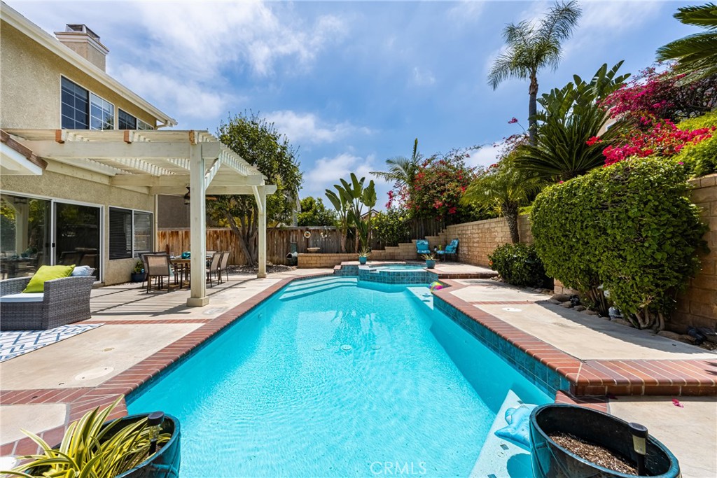 6365 Tiburon Terrace