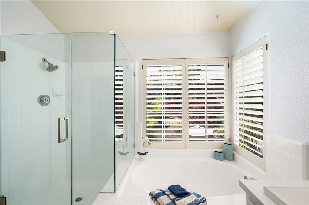 6365 Tiburon Terrace