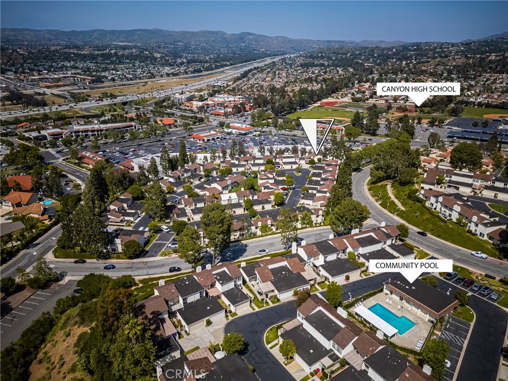 5554 E Vista Del Rio