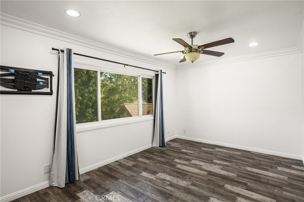 5554 E Vista Del Rio