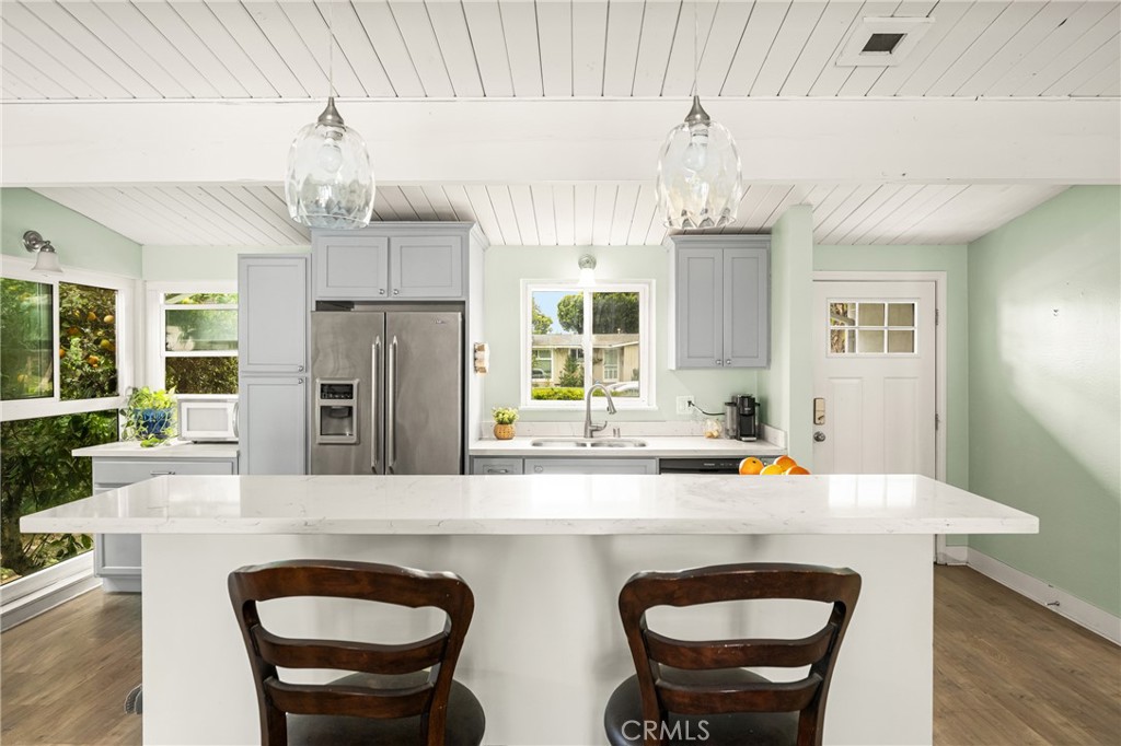 2233 N Spruce Street