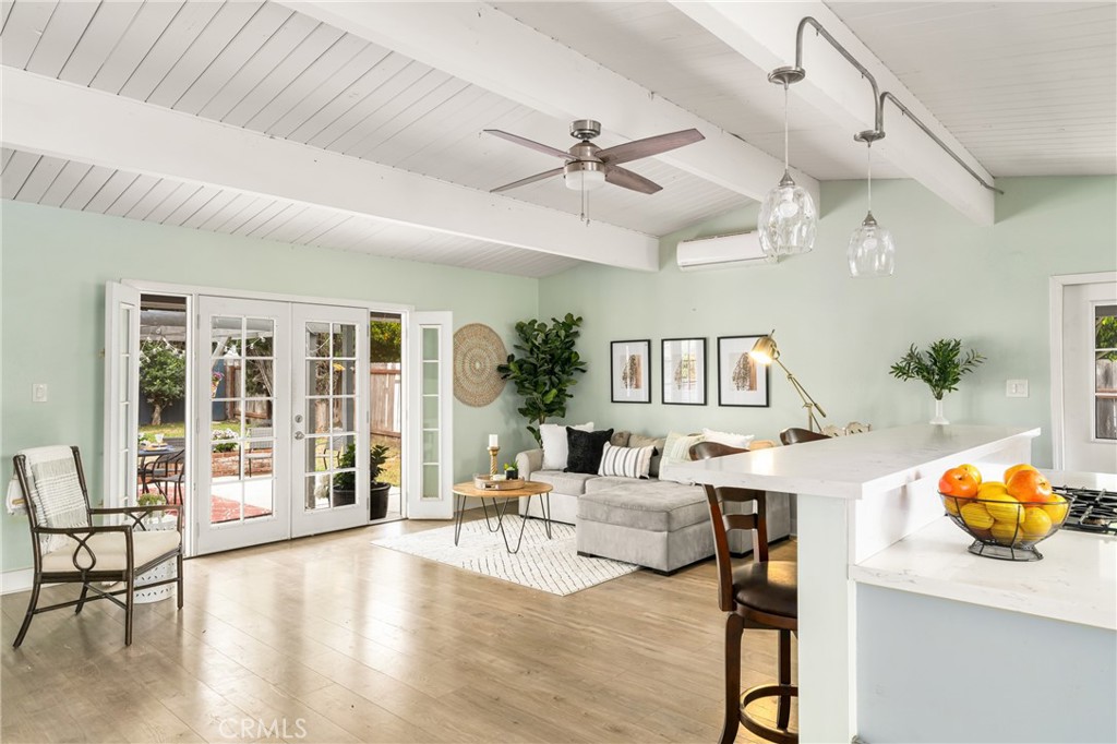 2233 N Spruce Street