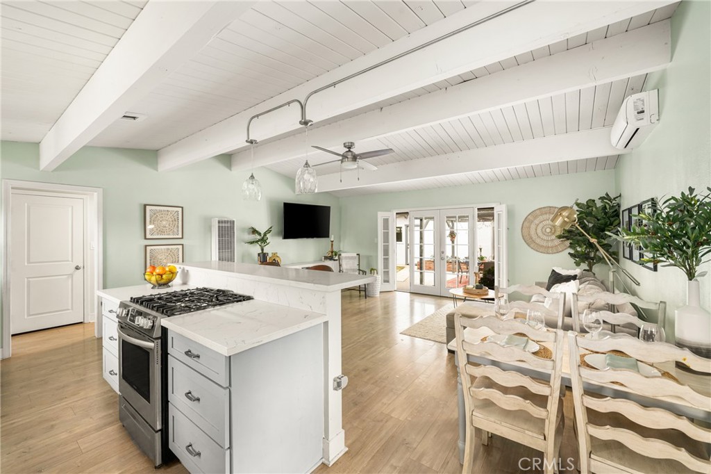 2233 N Spruce Street