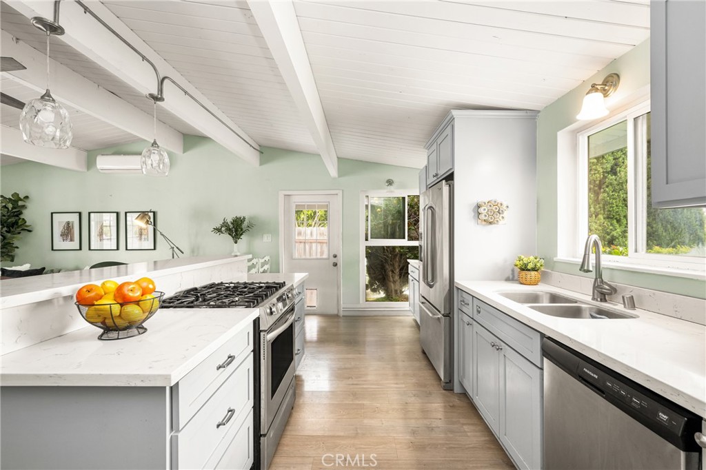 2233 N Spruce Street