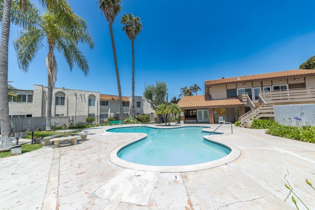 212 S S. Kraemer Blvd#702 702