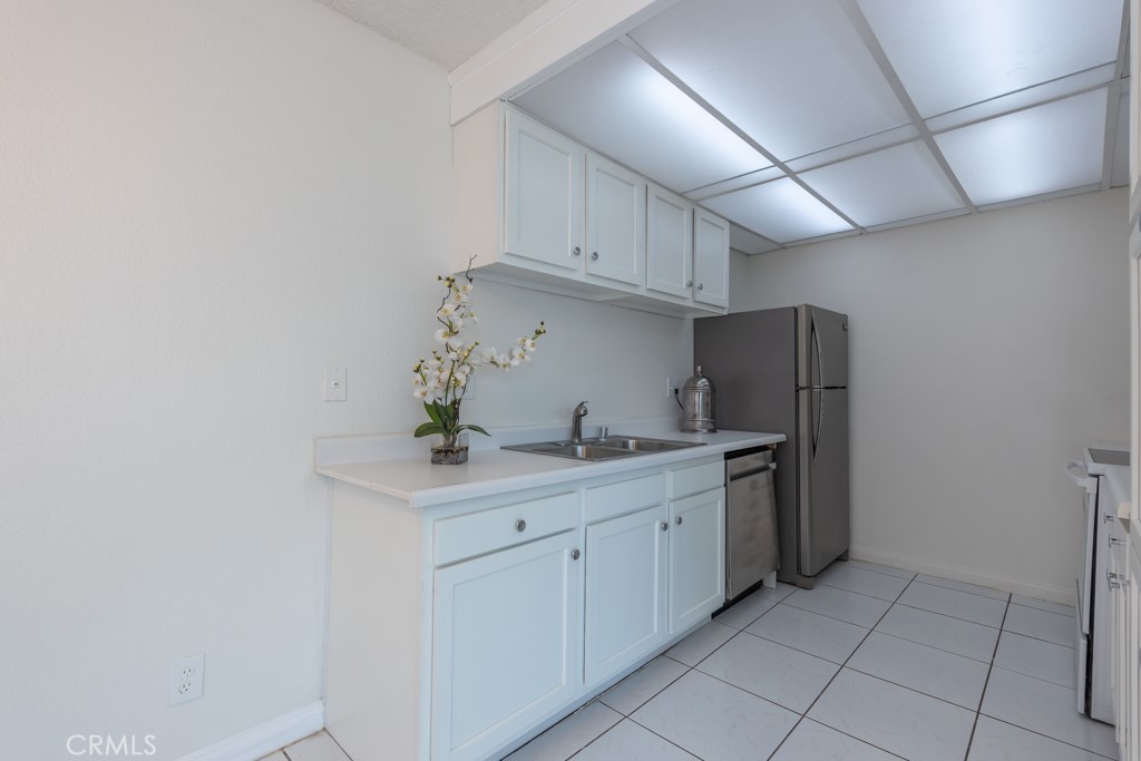 212 S S. Kraemer Blvd#702 702