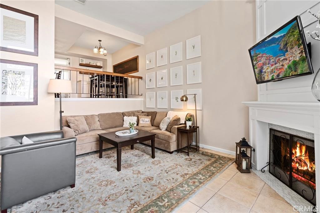 380 W wilson Street F103