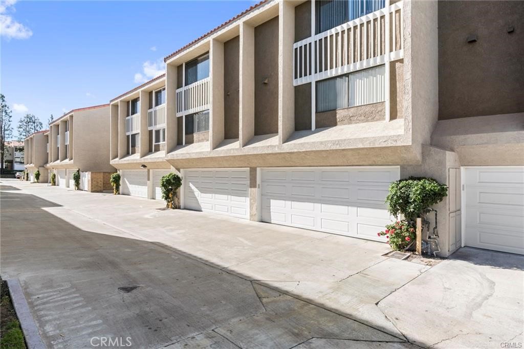 380 W wilson Street F103