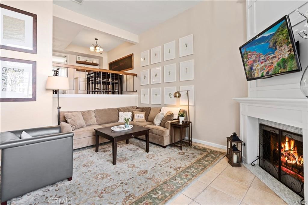 380 W wilson Street F103