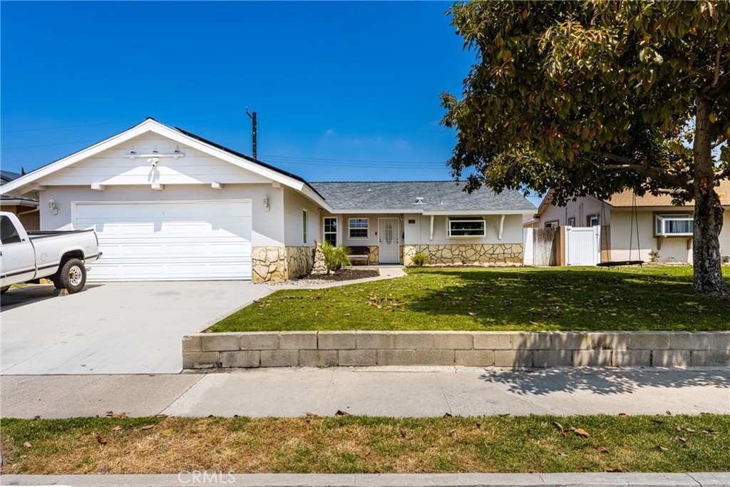 7296 Cherokee Circle