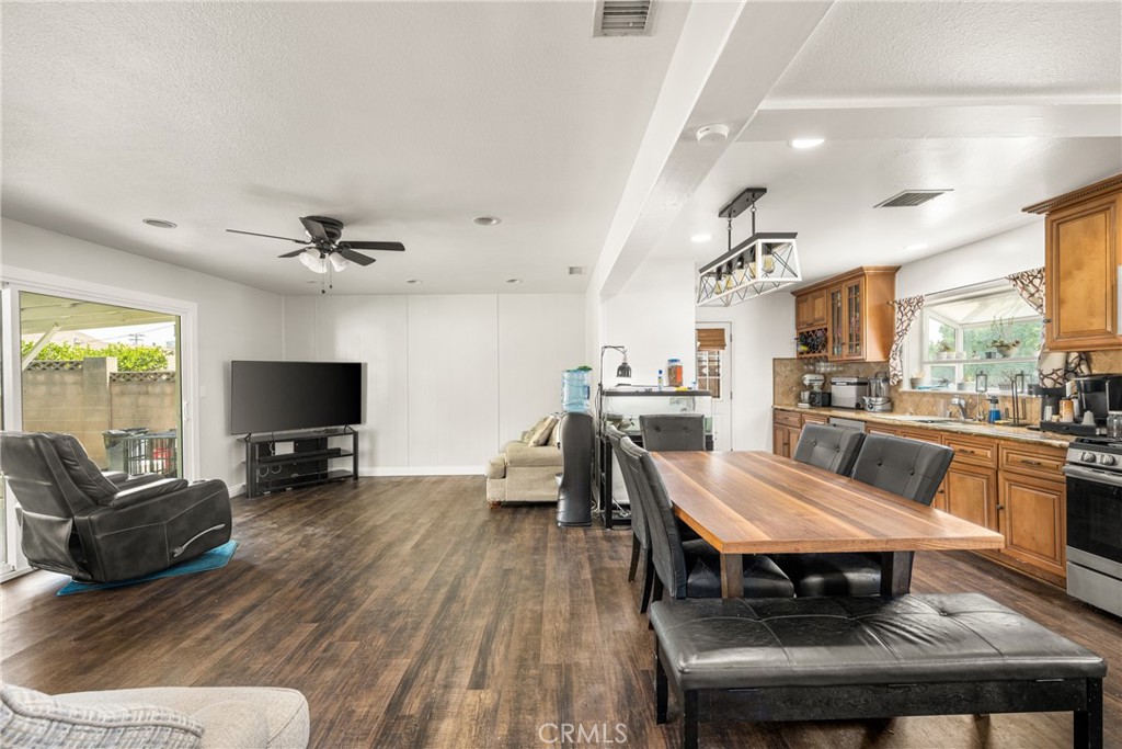 7296 Cherokee Circle