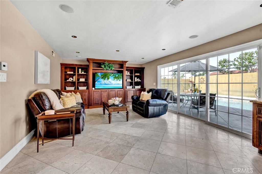 148 S Carousel Street