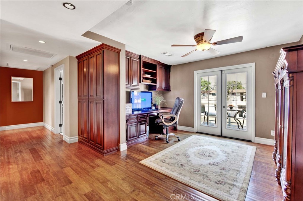 148 S Carousel Street