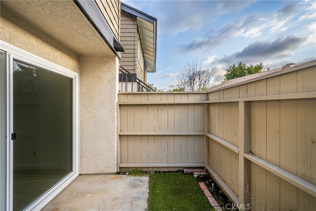 605 W Dunton Avenue 15