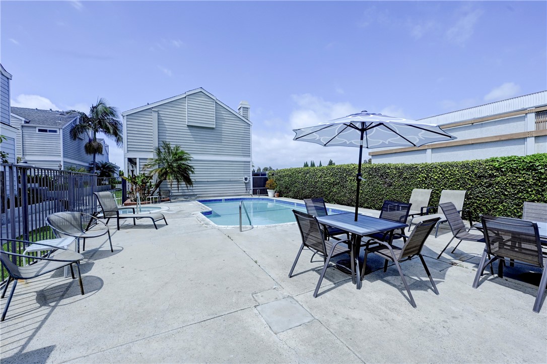 260 Victoria Street 5