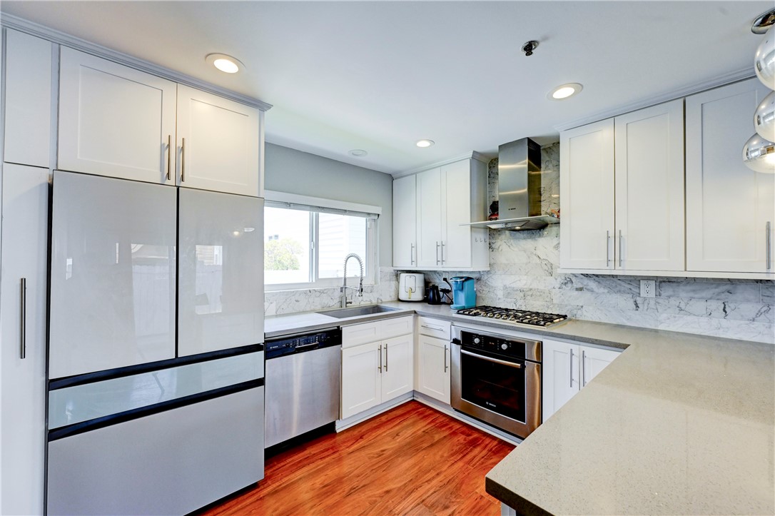 260 Victoria Street 5