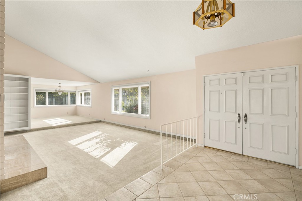 10655 Equestrian Drive