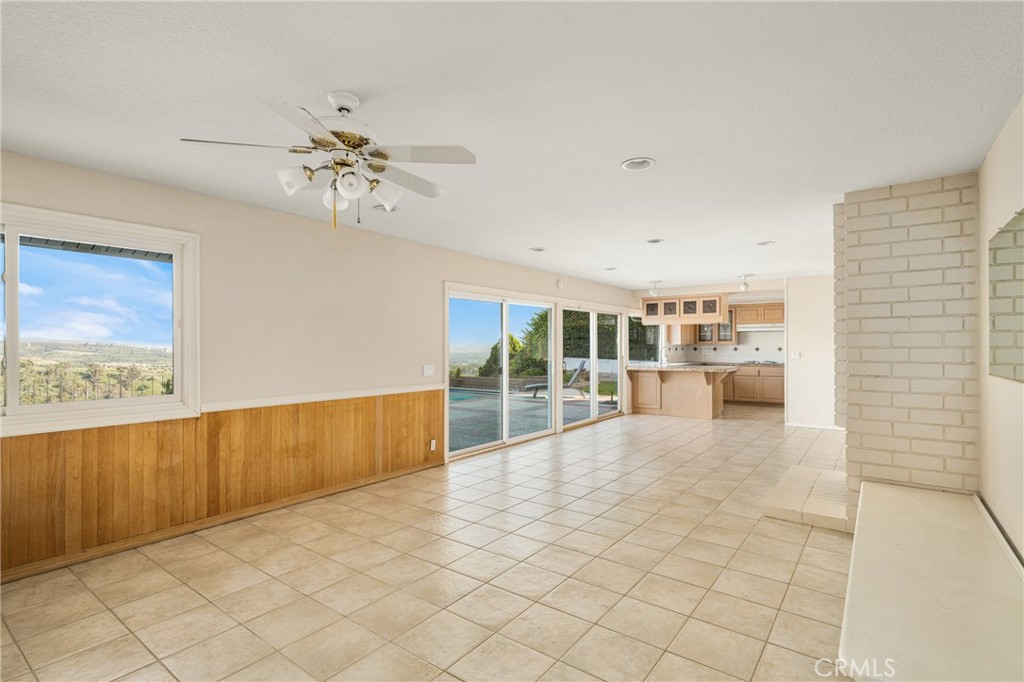 10655 Equestrian Drive