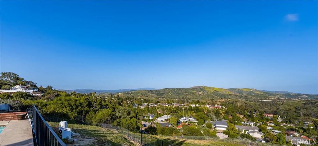 10655 Equestrian Drive