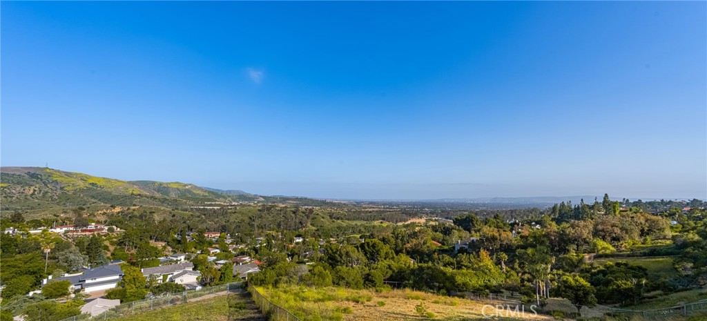 10655 Equestrian Drive