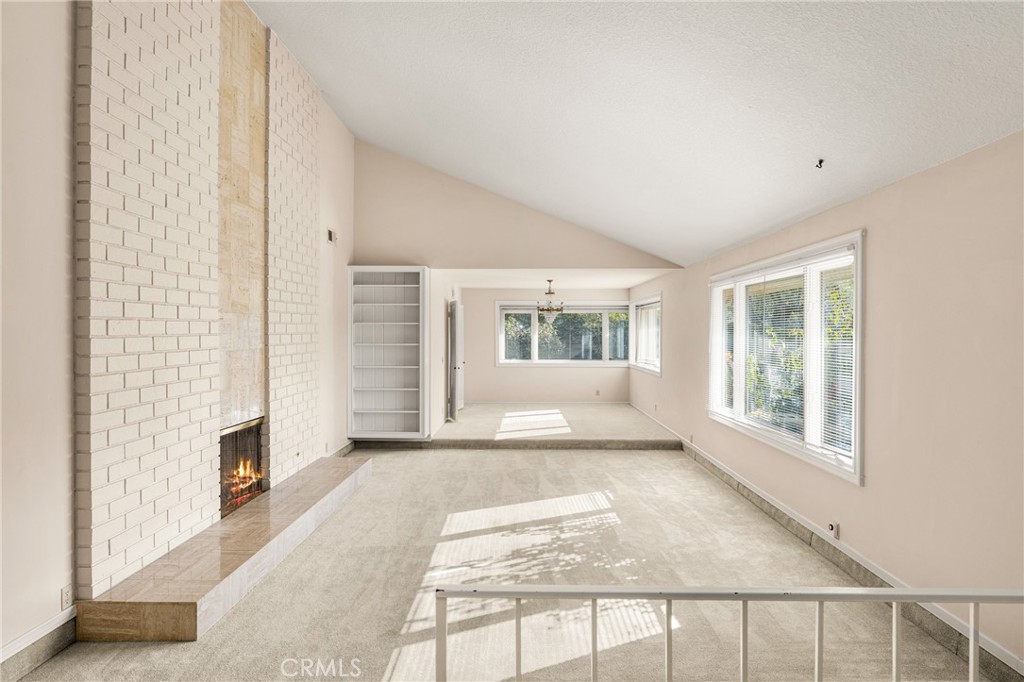 10655 Equestrian Drive