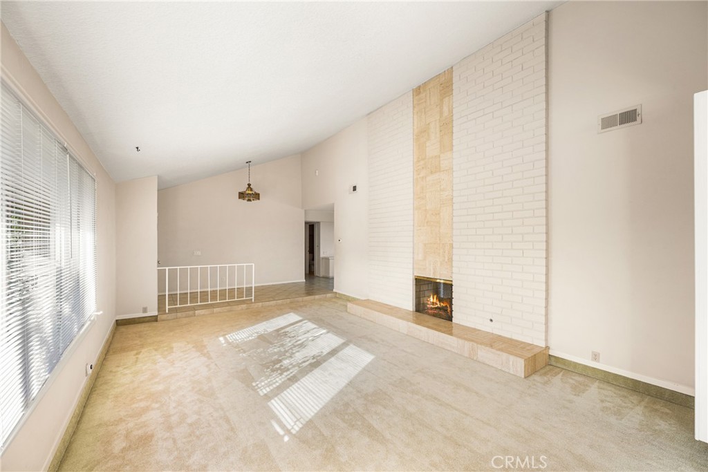 10655 Equestrian Drive