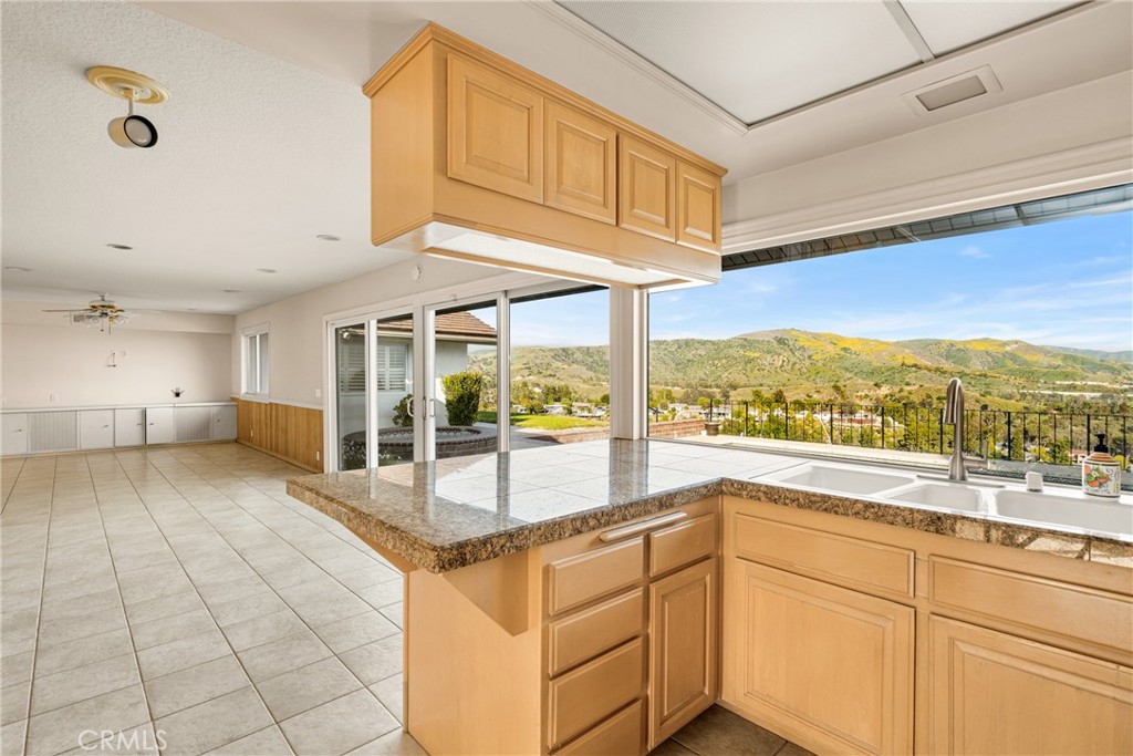 10655 Equestrian Drive