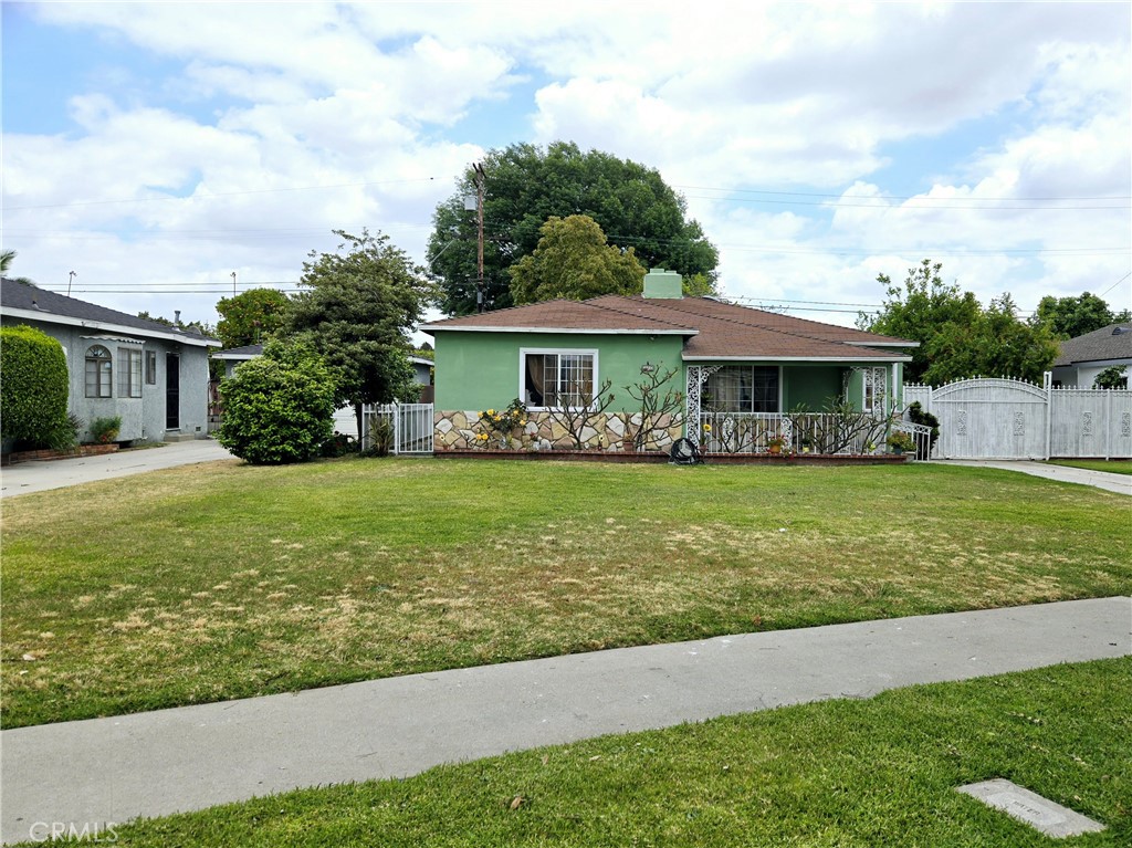 6834 Mayflower Avenue