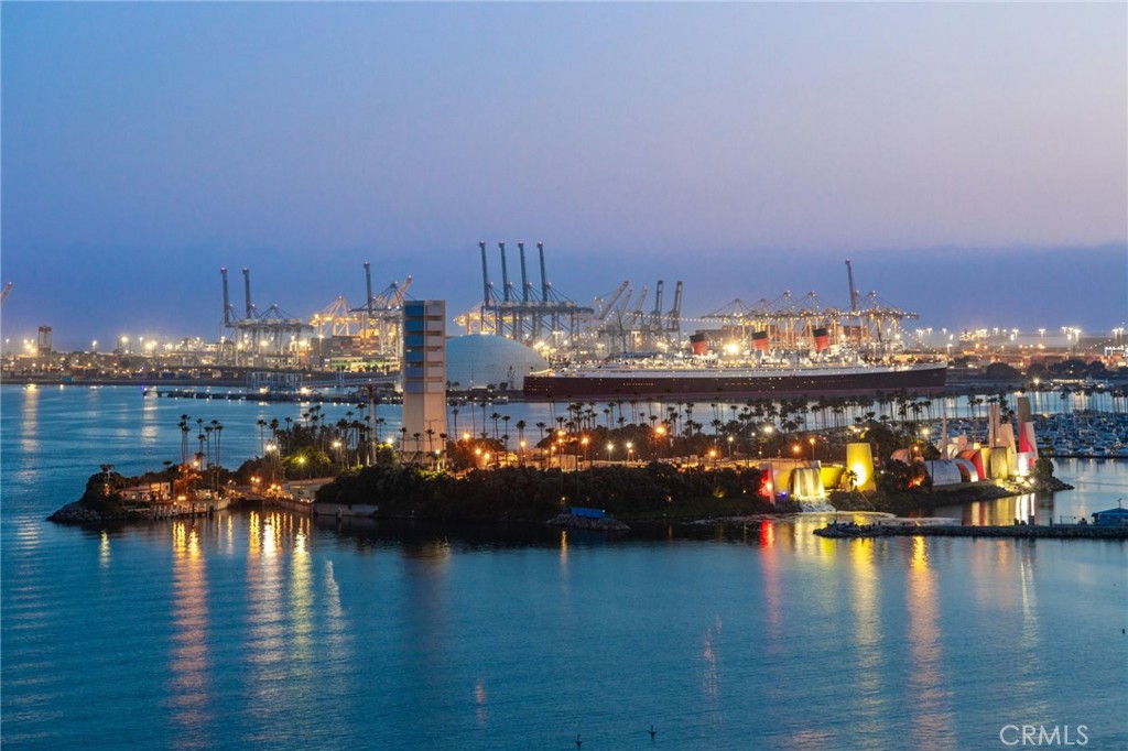 1310 E Ocean Boulevard 1403