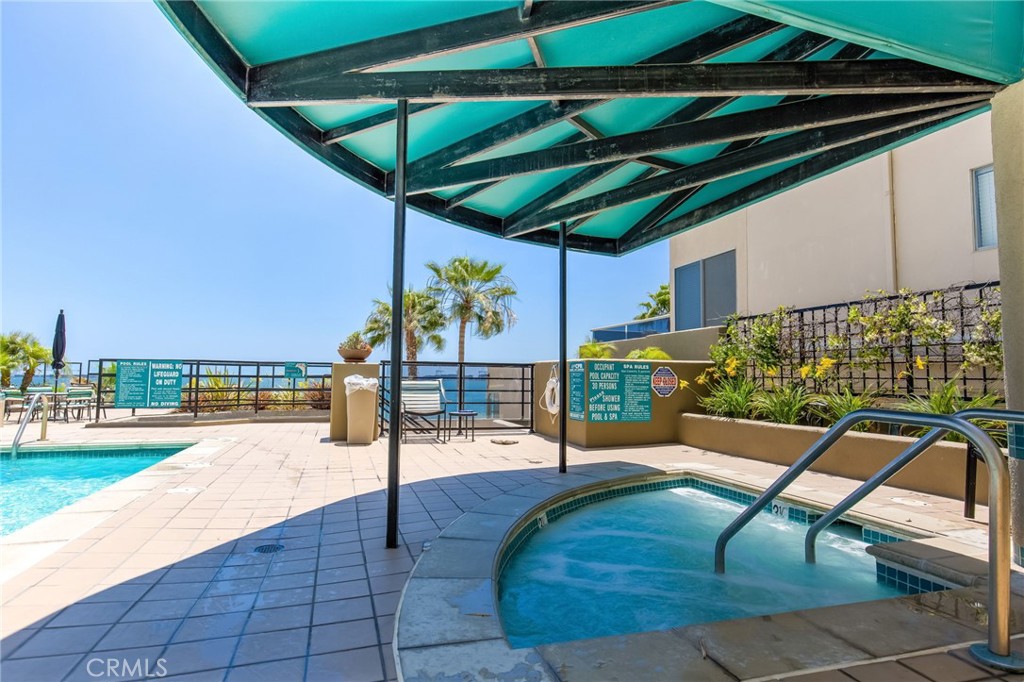 1310 E Ocean Boulevard 1403