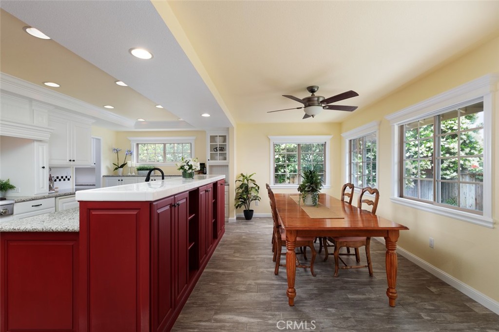 6305 E Mabury Avenue