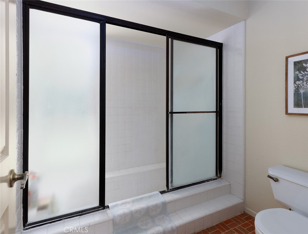 6305 E Mabury Avenue